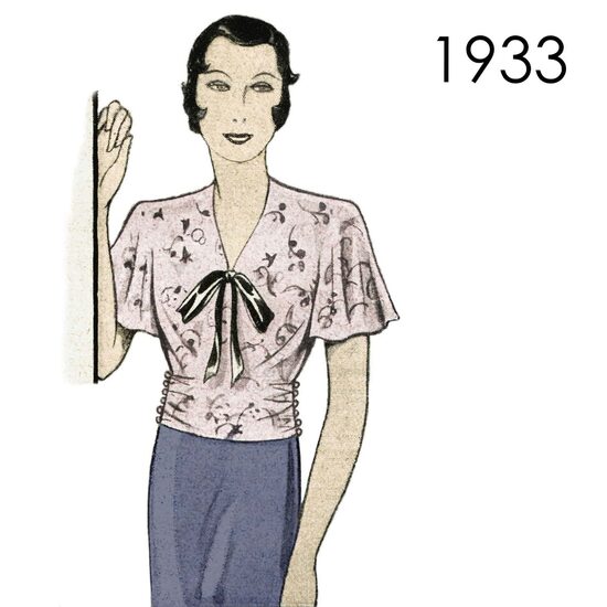 1933 Blouse. Bust 96 cm to 108 cm (38" to 43")